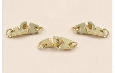 Acero Inox. Cierre entrelazado 16mm Dorado