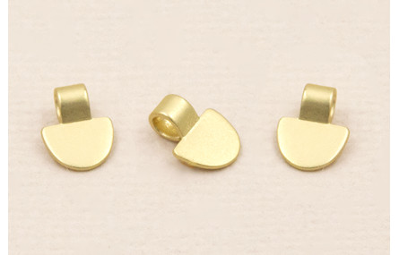 Colgante Daga 6*6,3mm Dorado Mate