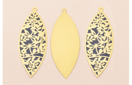 Colgante Ovalado 65*25 Dibujos Azules sobre latón